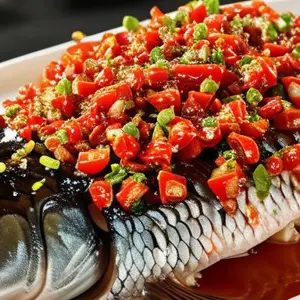 Hunan's Fiery Delicacy: The Allure of Chopped Chili Fish Head