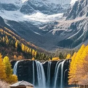 Last Shangri-La: Daocheng Yading's Wonders and Tibetan Charm