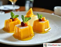 At a high-level business meeting, dainty mango puddings serve as afternoon tea snacks, bringing a touch of relaxation and freshness to the tense atmosphere.