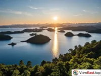 Huang Shan Jian in Thousand Island Lake, an ideal spot for sunrise viewing.