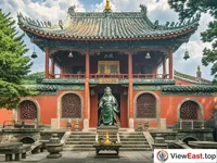 Pious Prayers at Guan Yu Temple