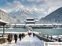 Winter Snow at Dujiangyan, Tranquil and Pure